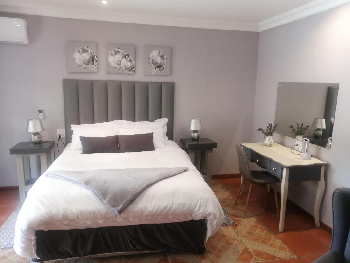 The Pheasant Apartamento Boksburg Exterior foto